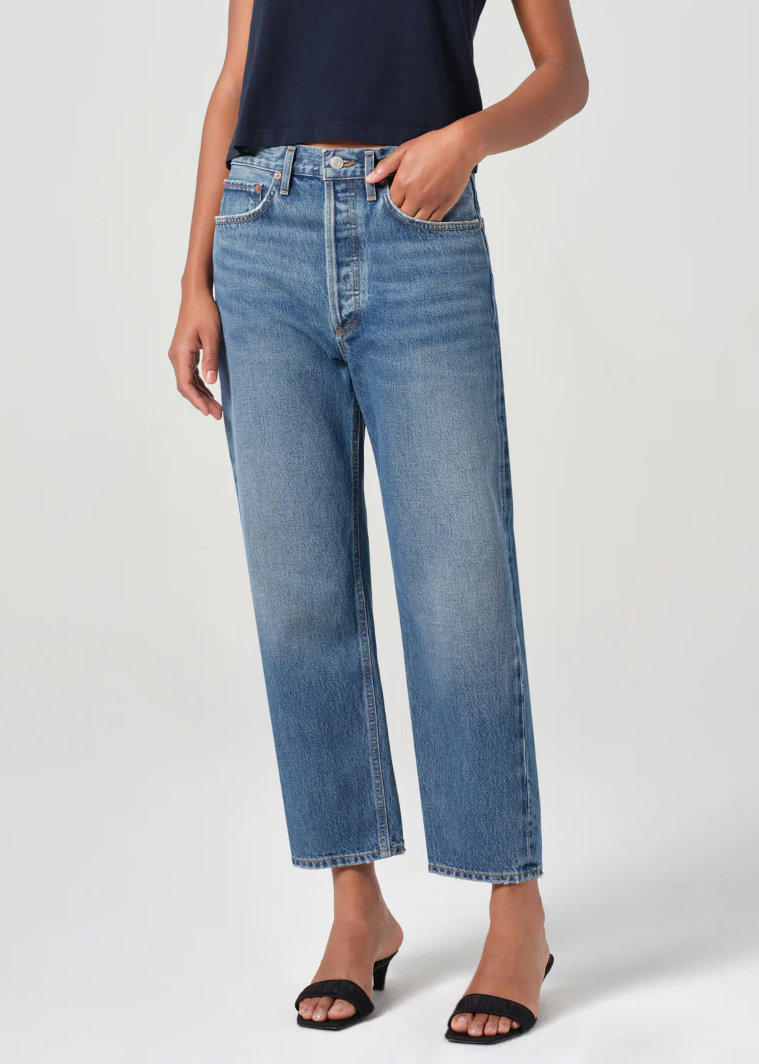 90's Crop Mid Rise Straight in Essence - Image 4