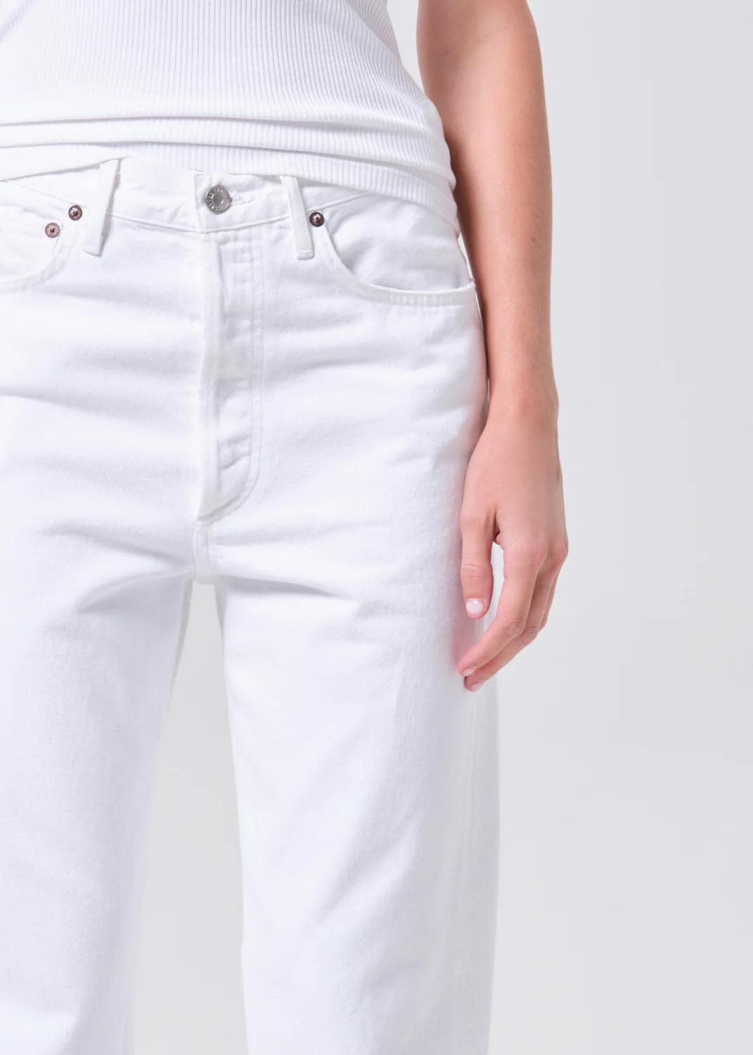 90's Mid Rise Straight 32" in Marshmallow - Image 5