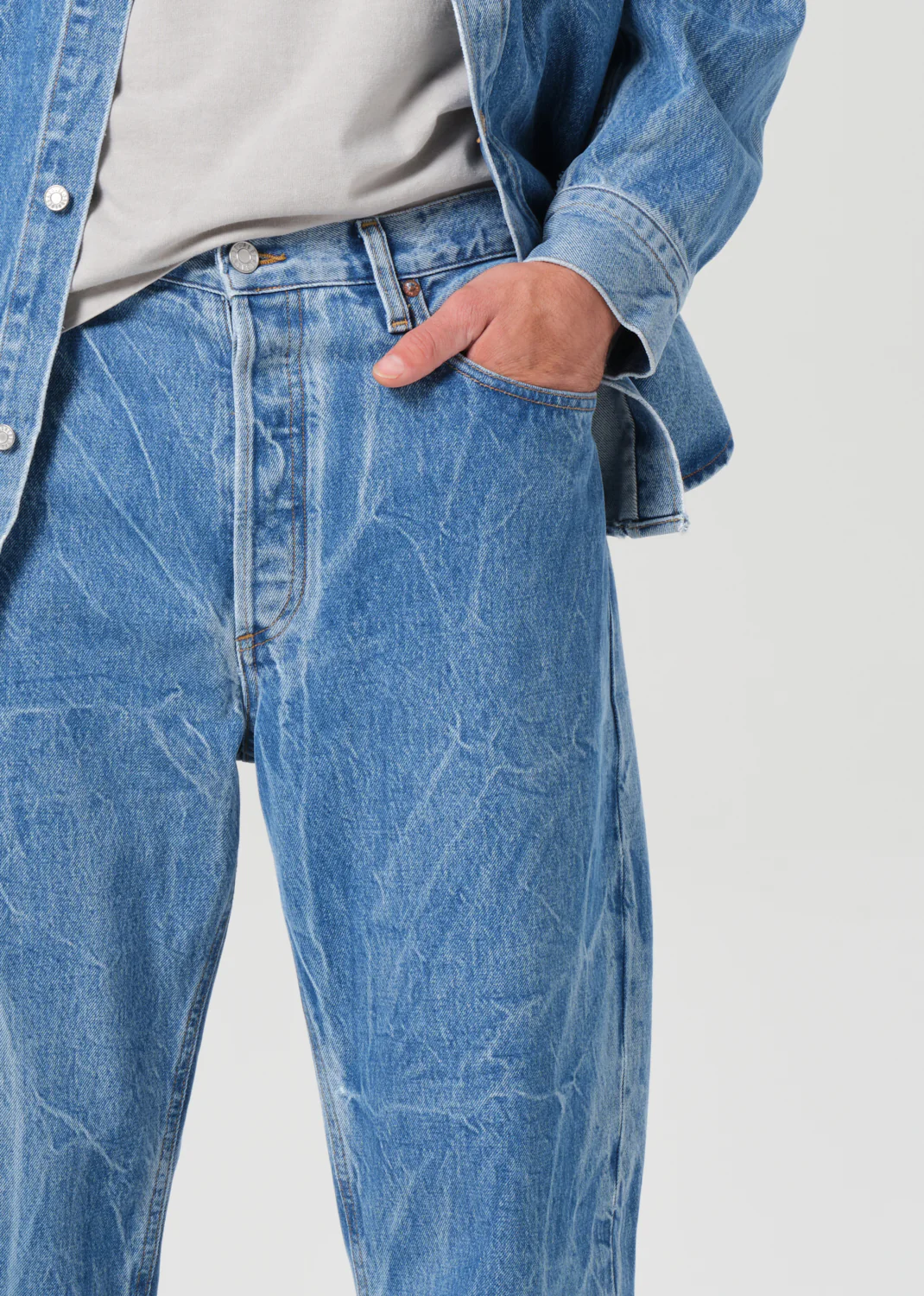 90's Jean in Twist - Image 7