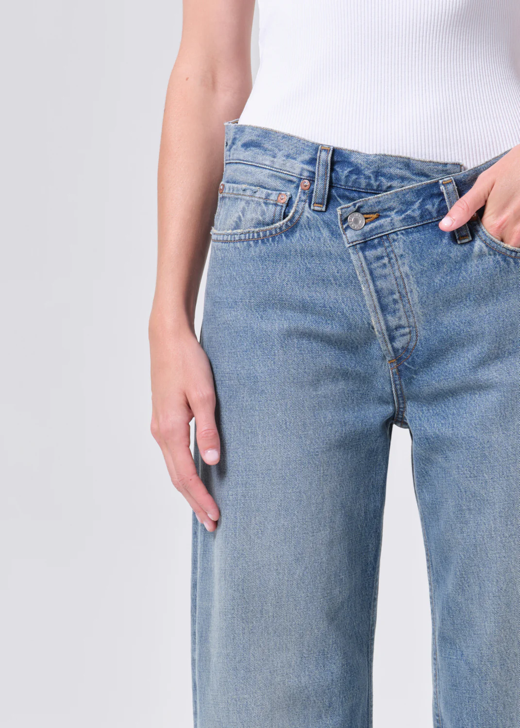 Arc Criss Cross Jean in Conclusion - Image 5