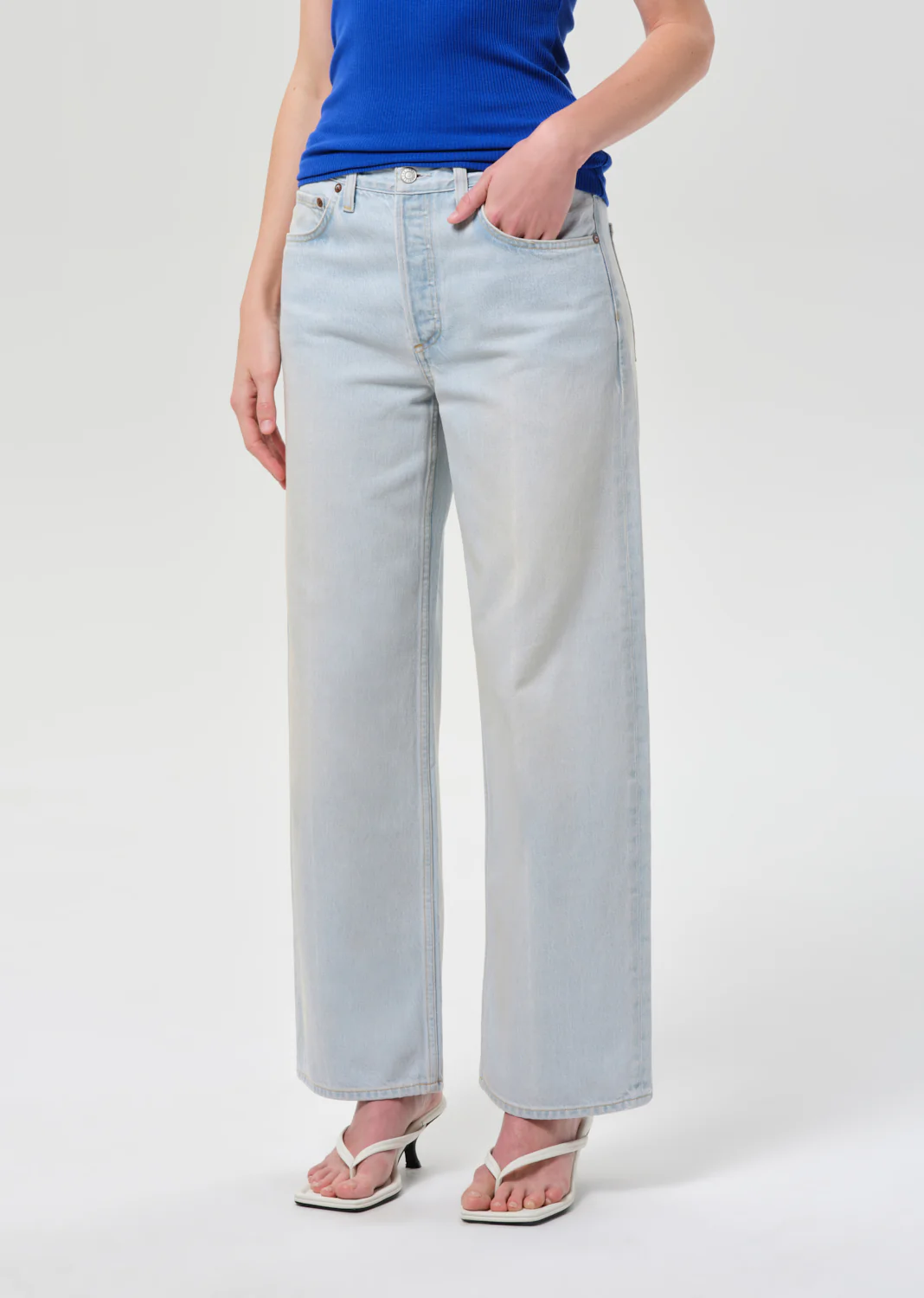 Arc Jean 29" (Weightless) in Type - Image 4