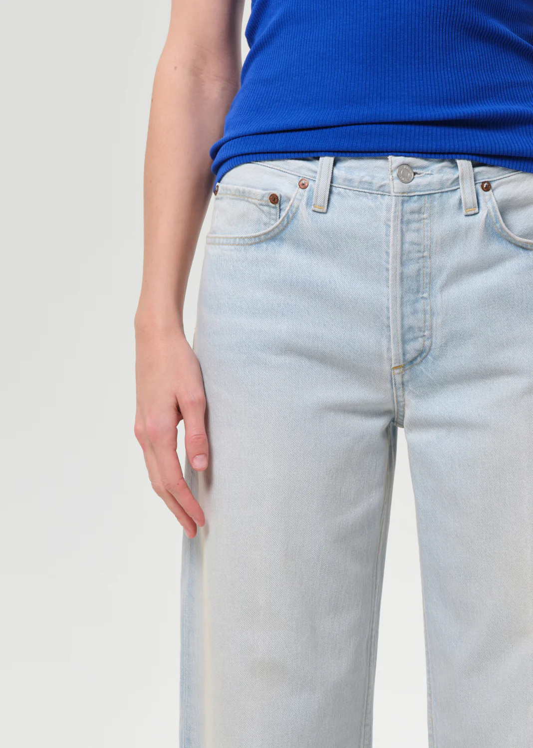 Arc Jean 29" (Weightless) in Type - Image 5