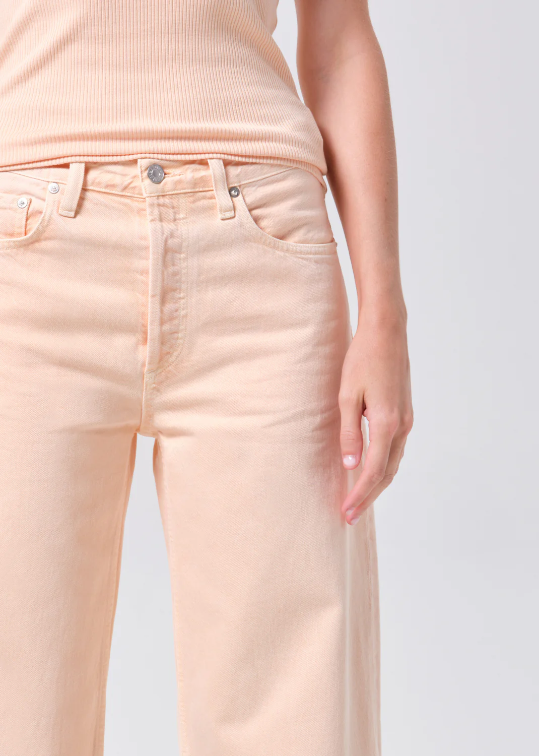 Arc Jean 32" in Sun Filter - Image 5