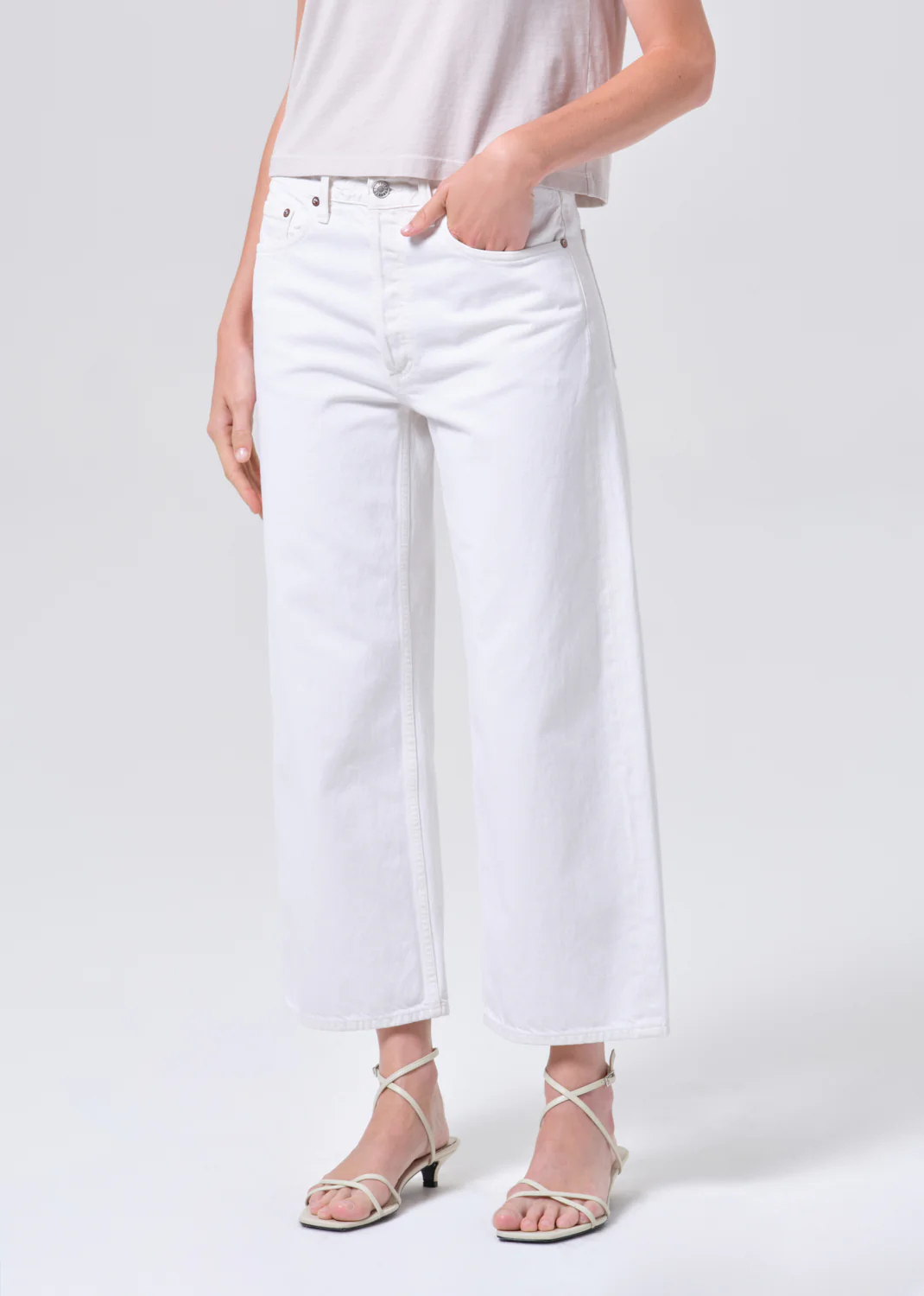 Arc Jean in Chalk White - Image 4