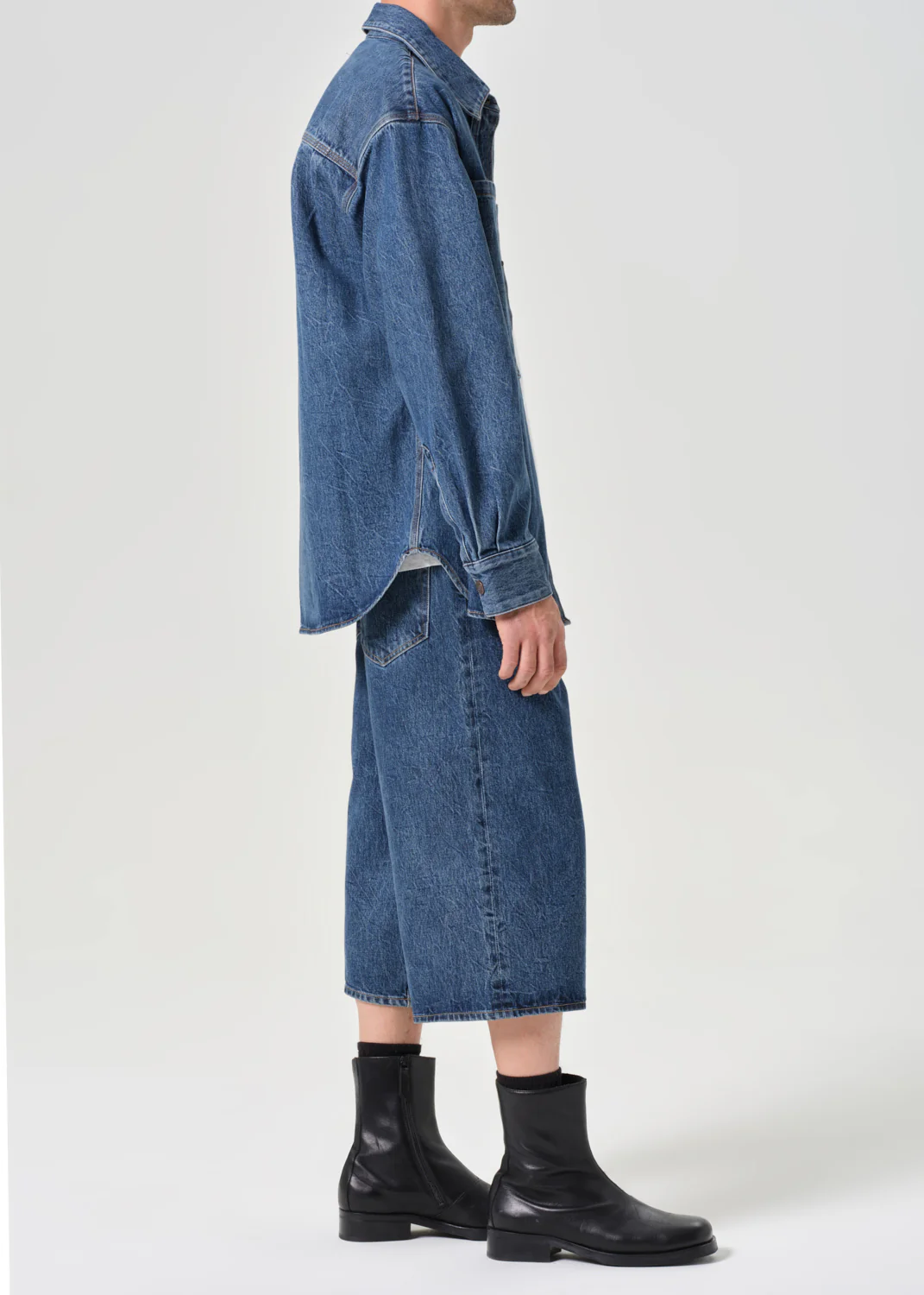 Beesley Short in Creased Indigo - Image 4