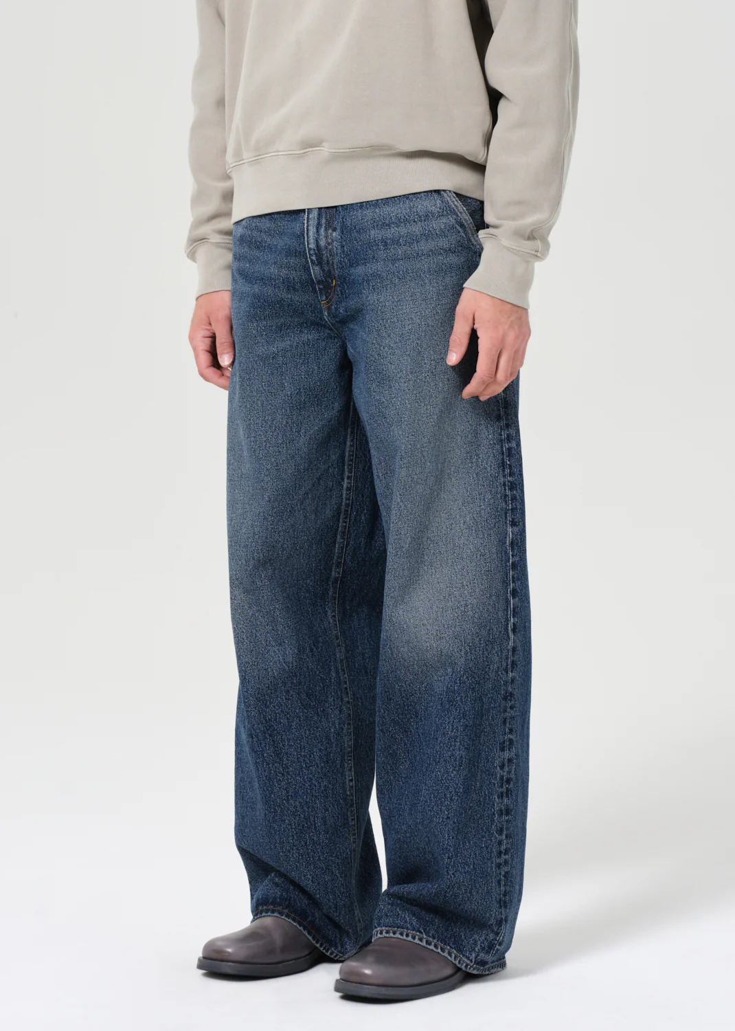Benton Jean in Arcadia - Image 5