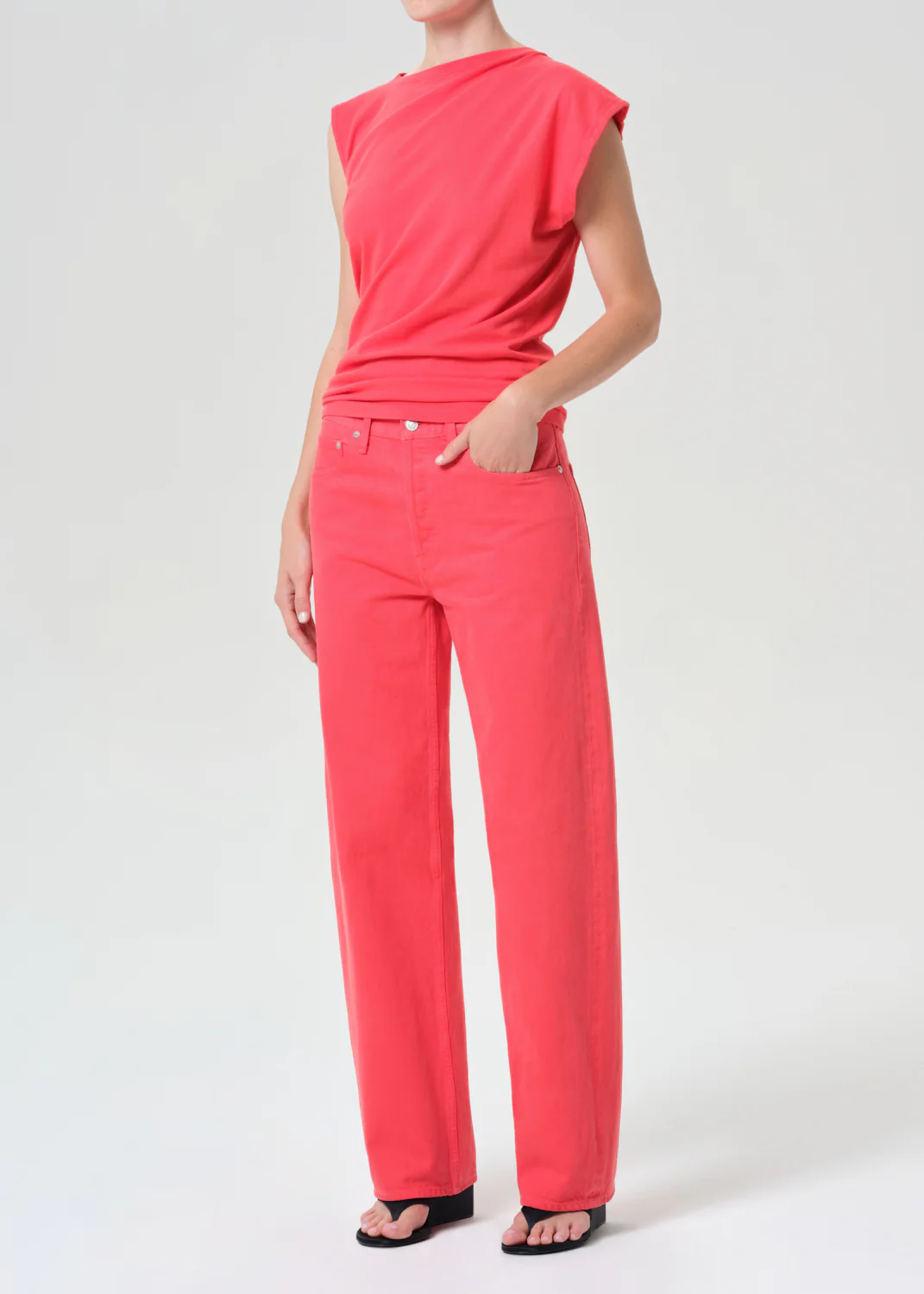 Beth Tee in Carnival - Image 4
