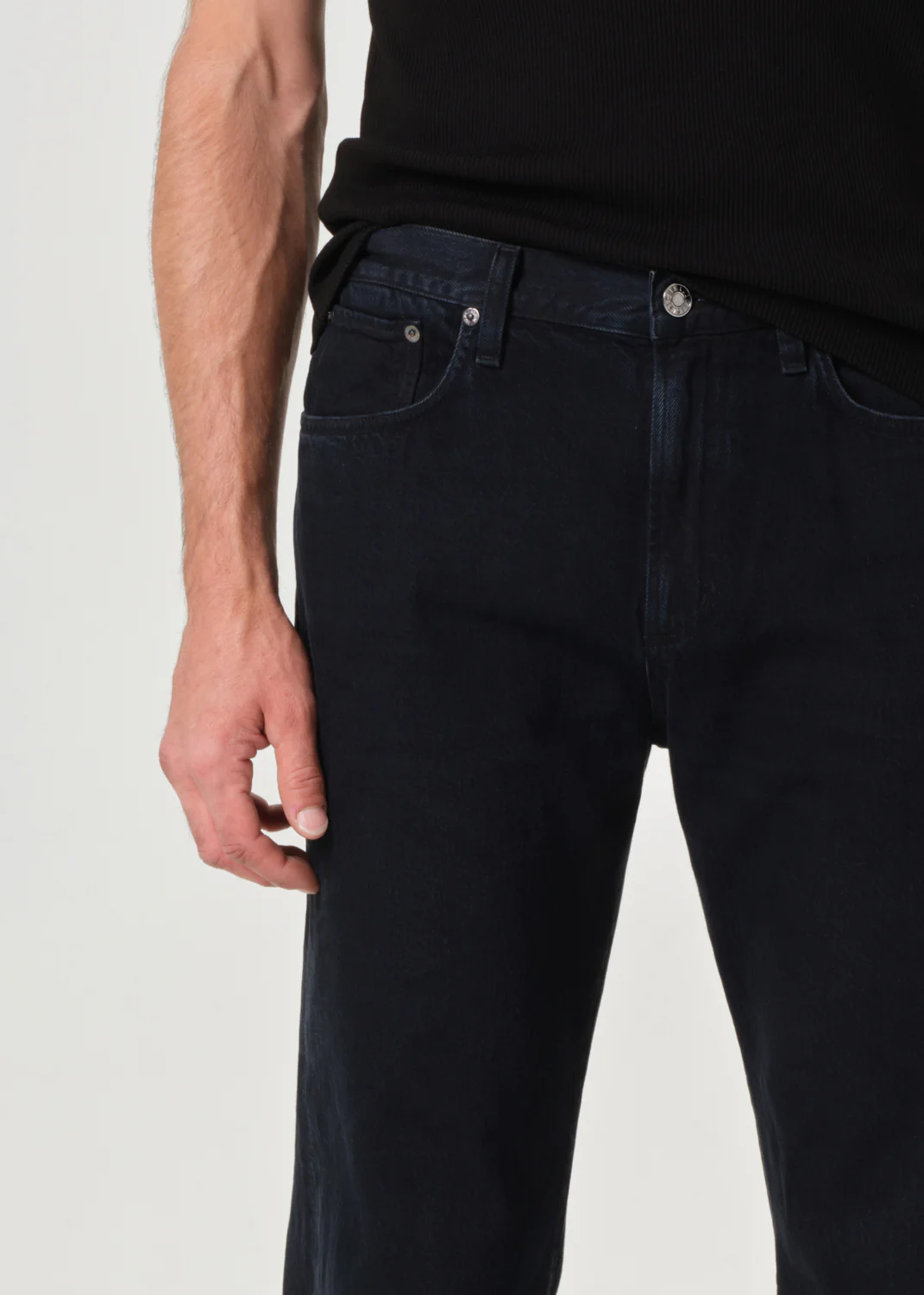 Curtis Jean in Crushed - Image 6