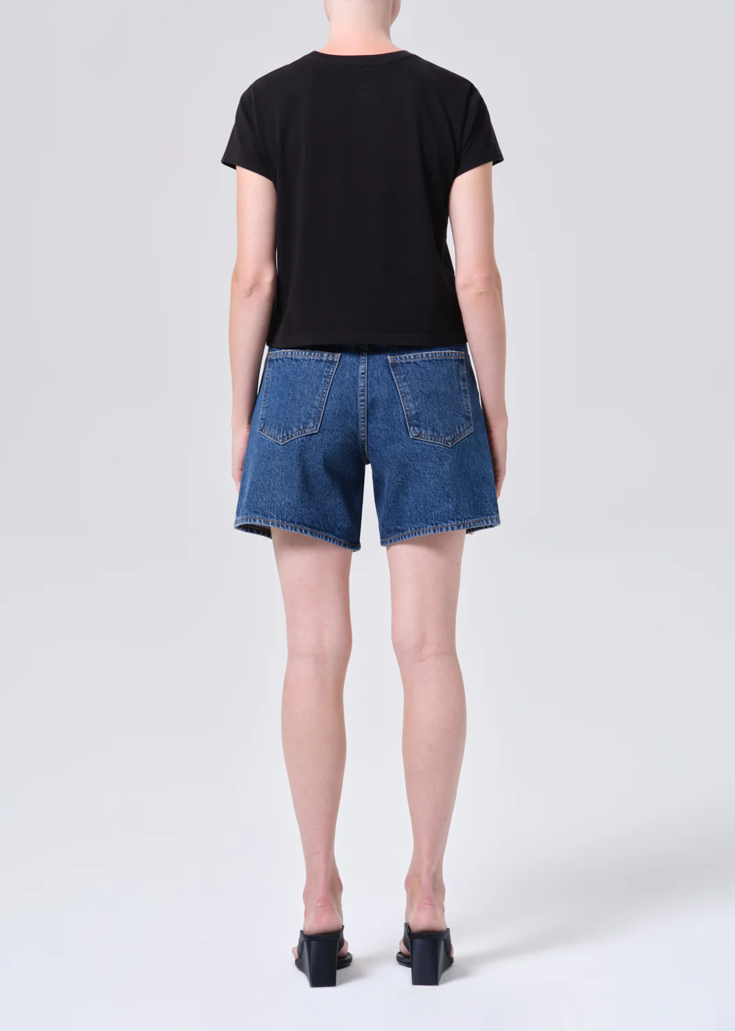 Dame Short in Enamour - Image 3