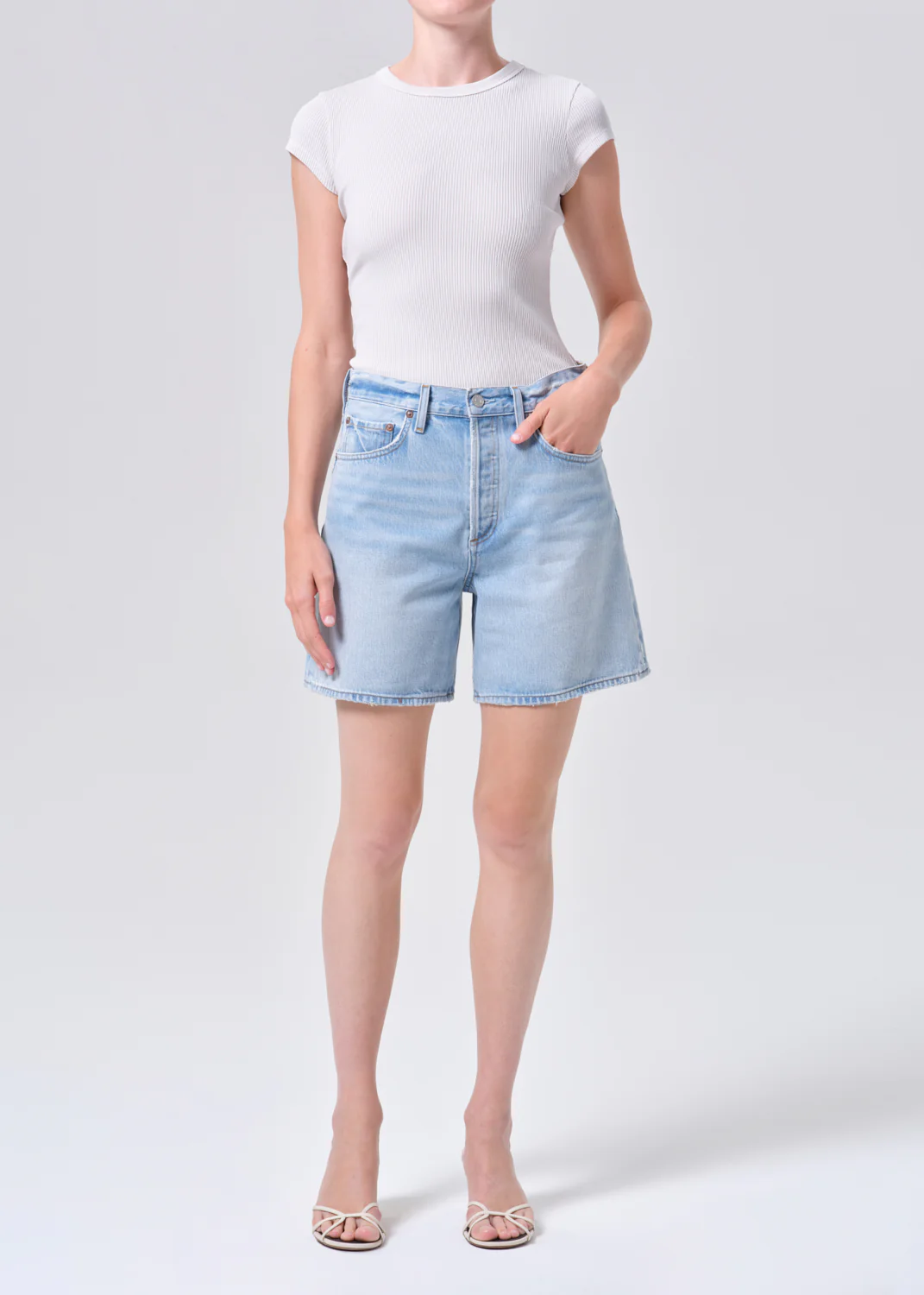 Dame Short in Convert