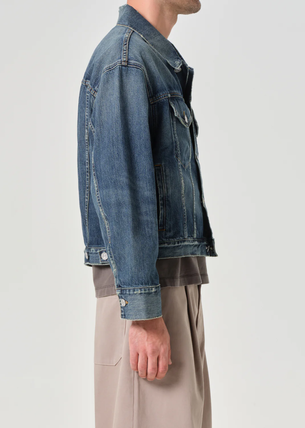 Dorian Jacket in Illuminate - Image 4