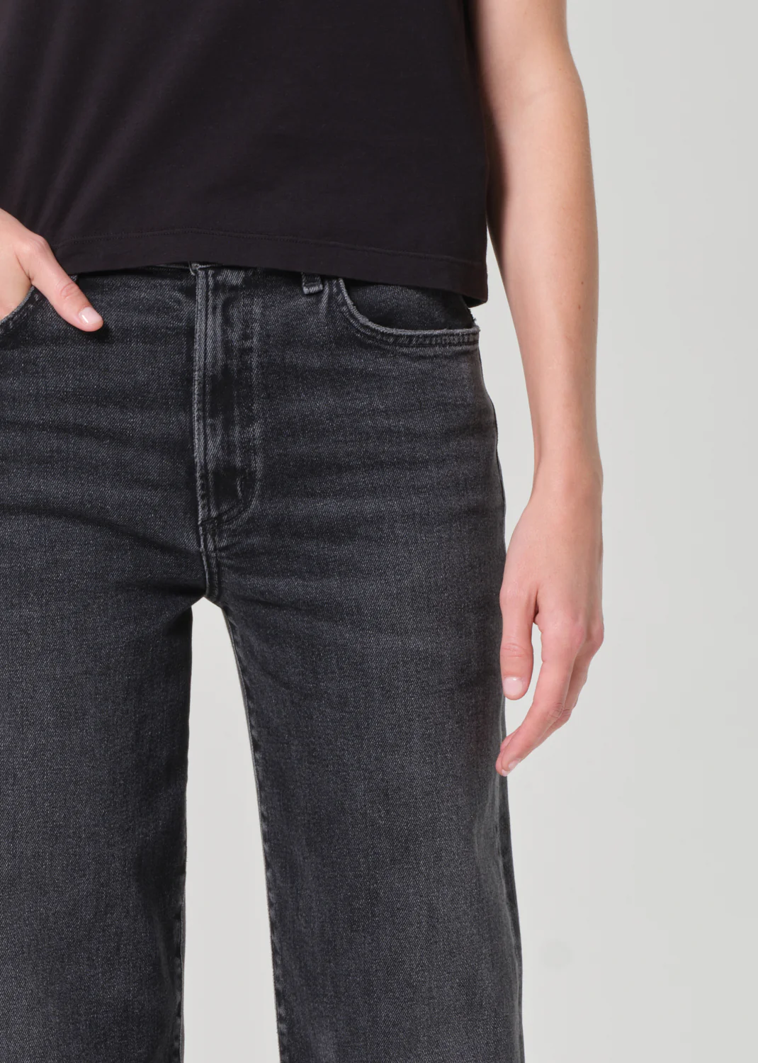 Harper Straight Jean (Weightless Stretch) in Hush - Image 5