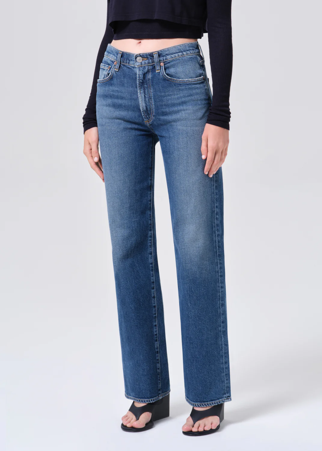 Harper Straight Jean (Weightless Stretch) in River - Image 4