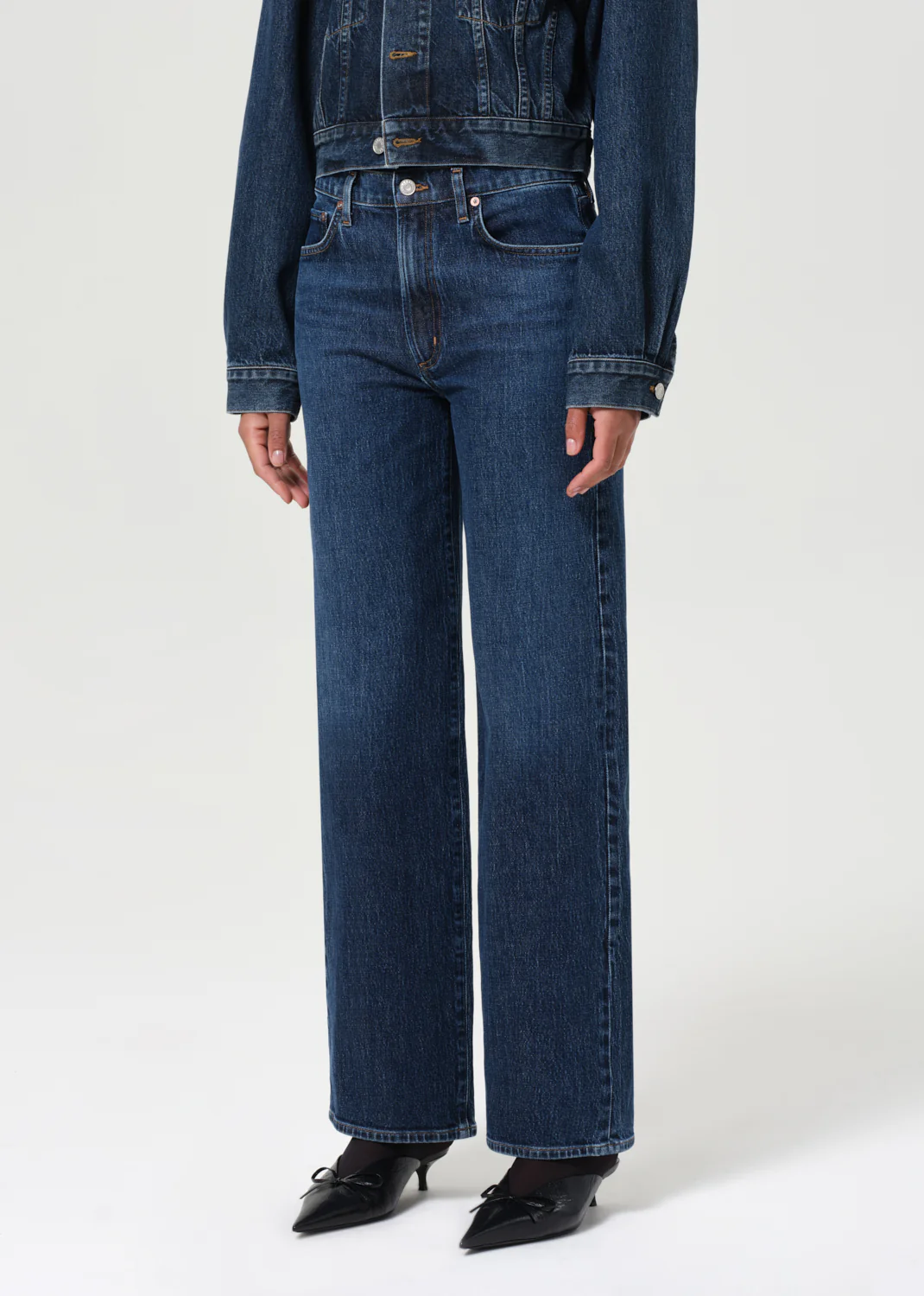 Harper Straight Jean (Stretch) in Echo - Image 4