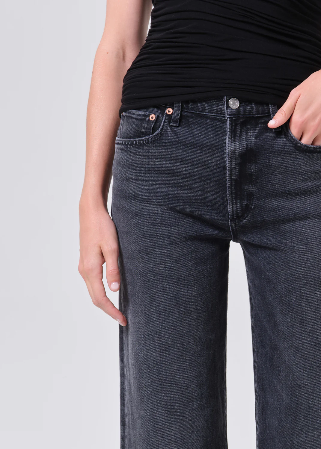Harper Straight Jean (Weightless Stretch) in Radius - Image 5
