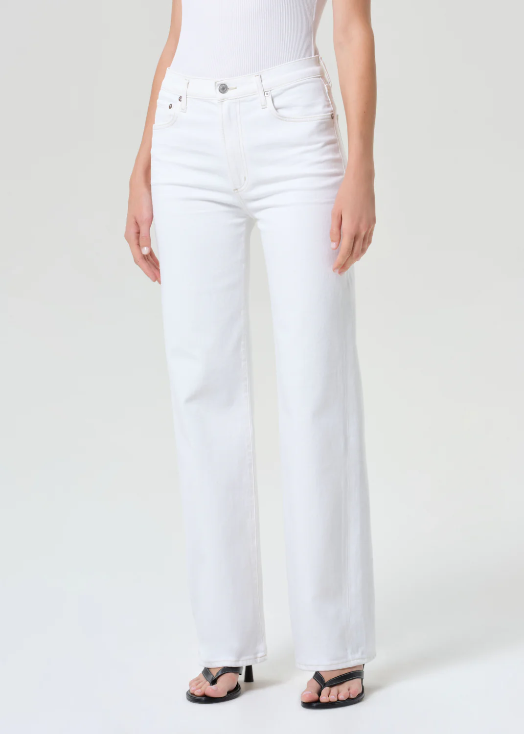 Harper Straight Jean (Comfort Stretch) in White Wash - Image 4