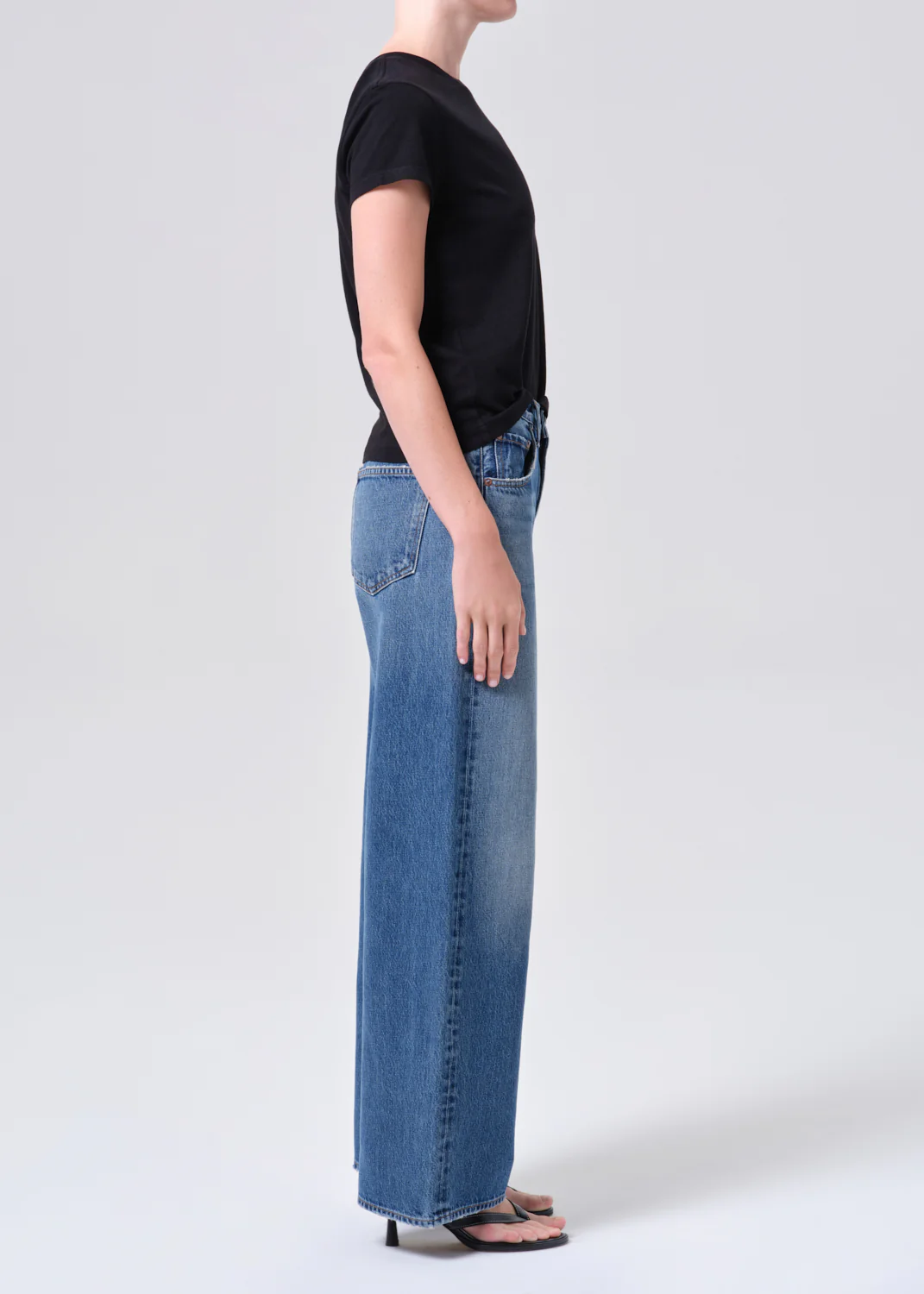 Low Curve Jean in Chapter (Cocoincashmere Exclusive) - Image 3