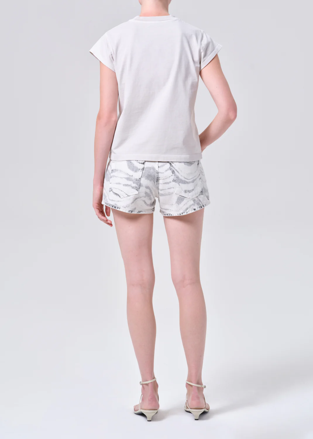 Low Rise Parker Short in Quiver - Image 3