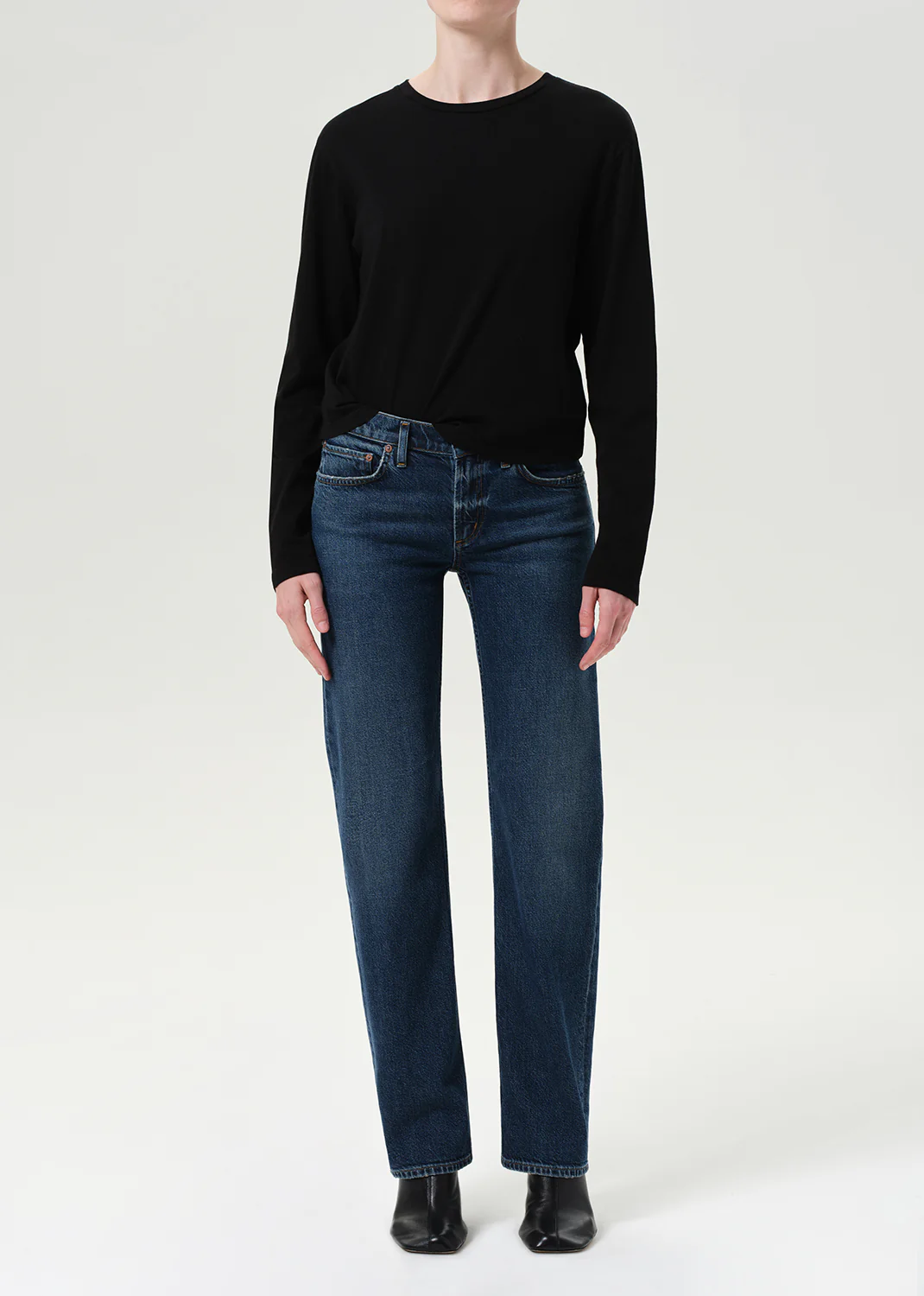 Low Rise Slim 29" (Weightless Stretch) in Slick