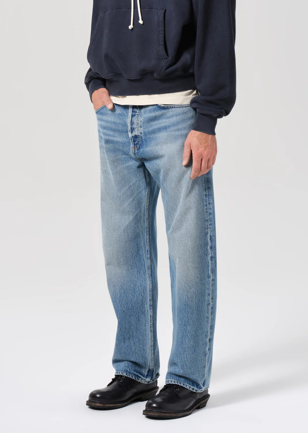 Magnus Trouser Jean in Friction - Image 5