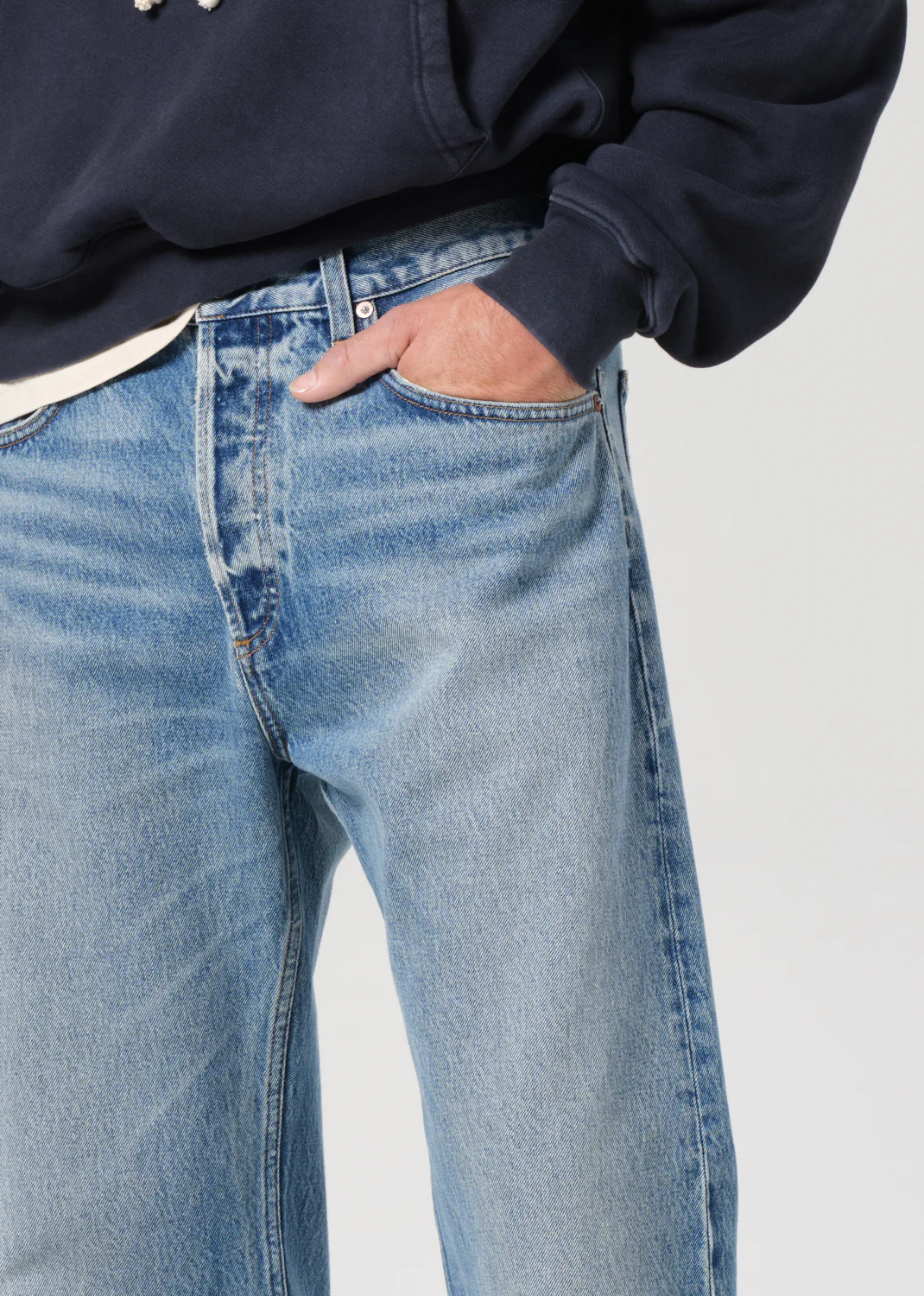 Magnus Trouser Jean in Friction - Image 6