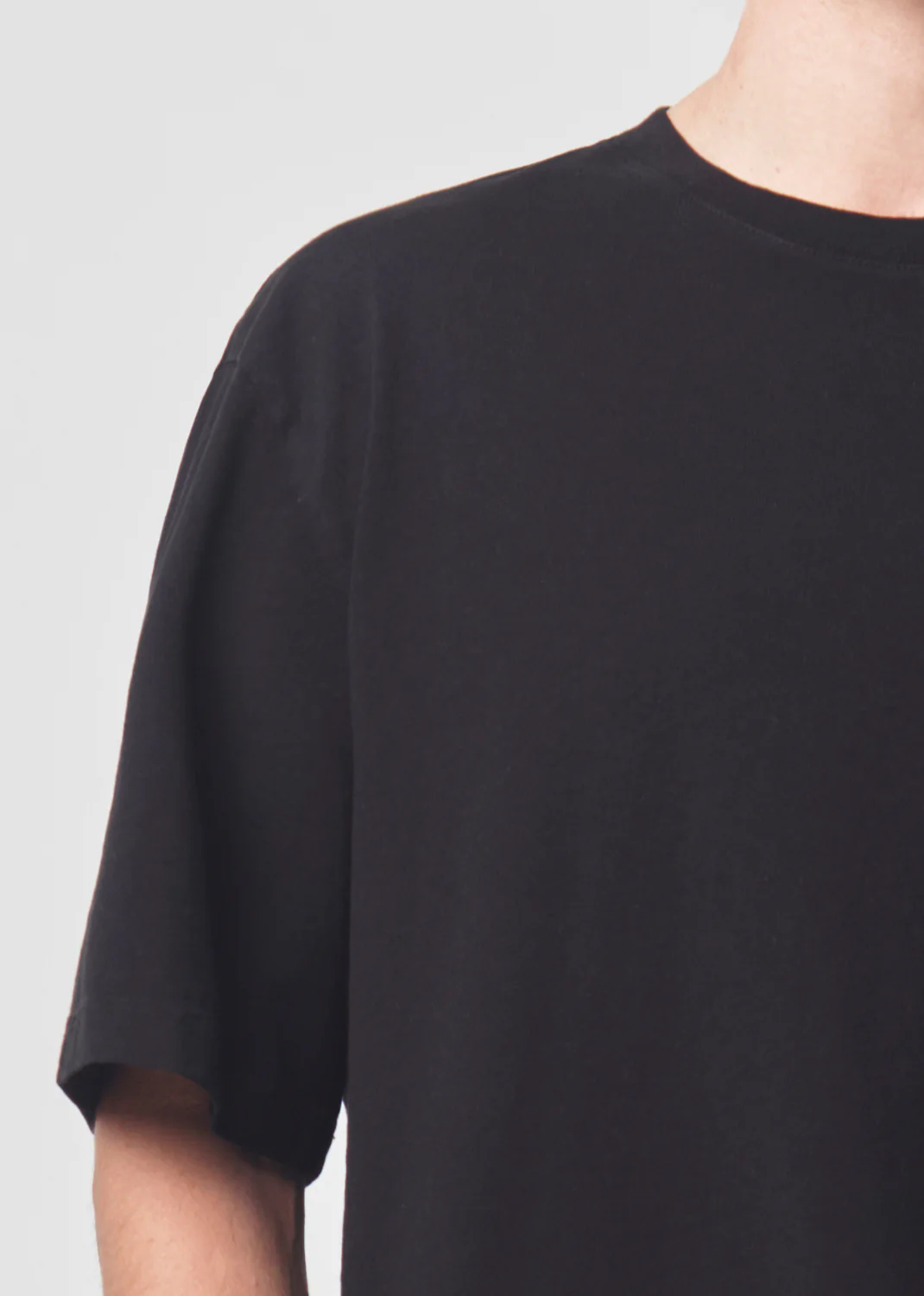 Marr Tee in Black - Image 6