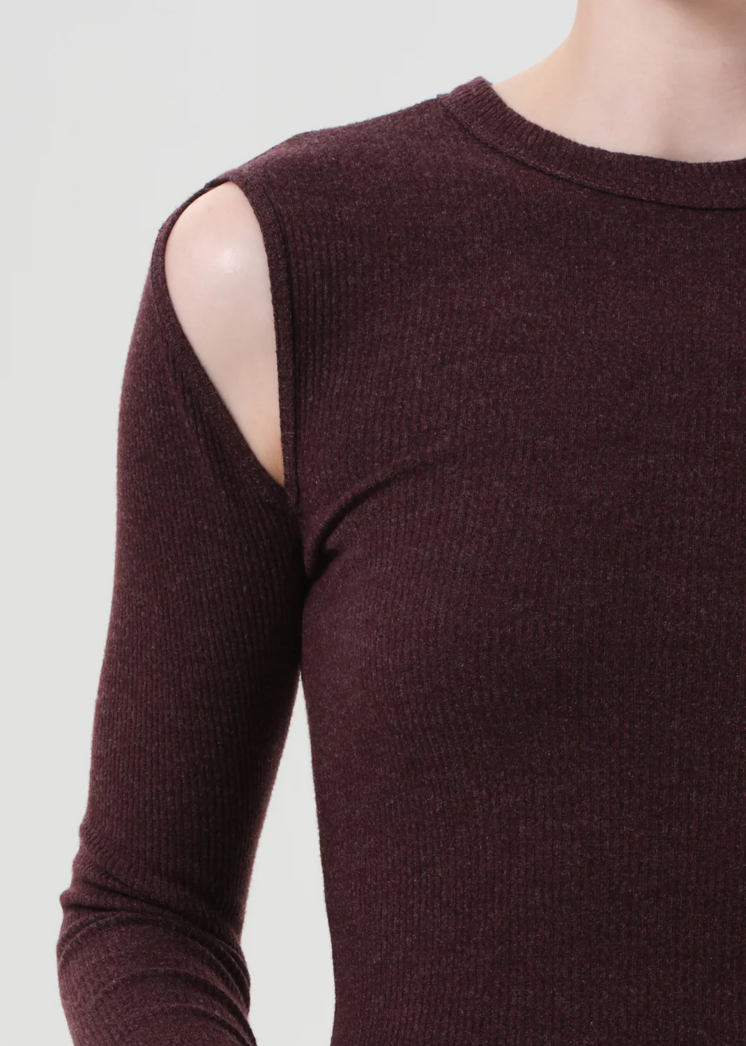 Pierce Long Sleeve Tee in Raisin - Image 5