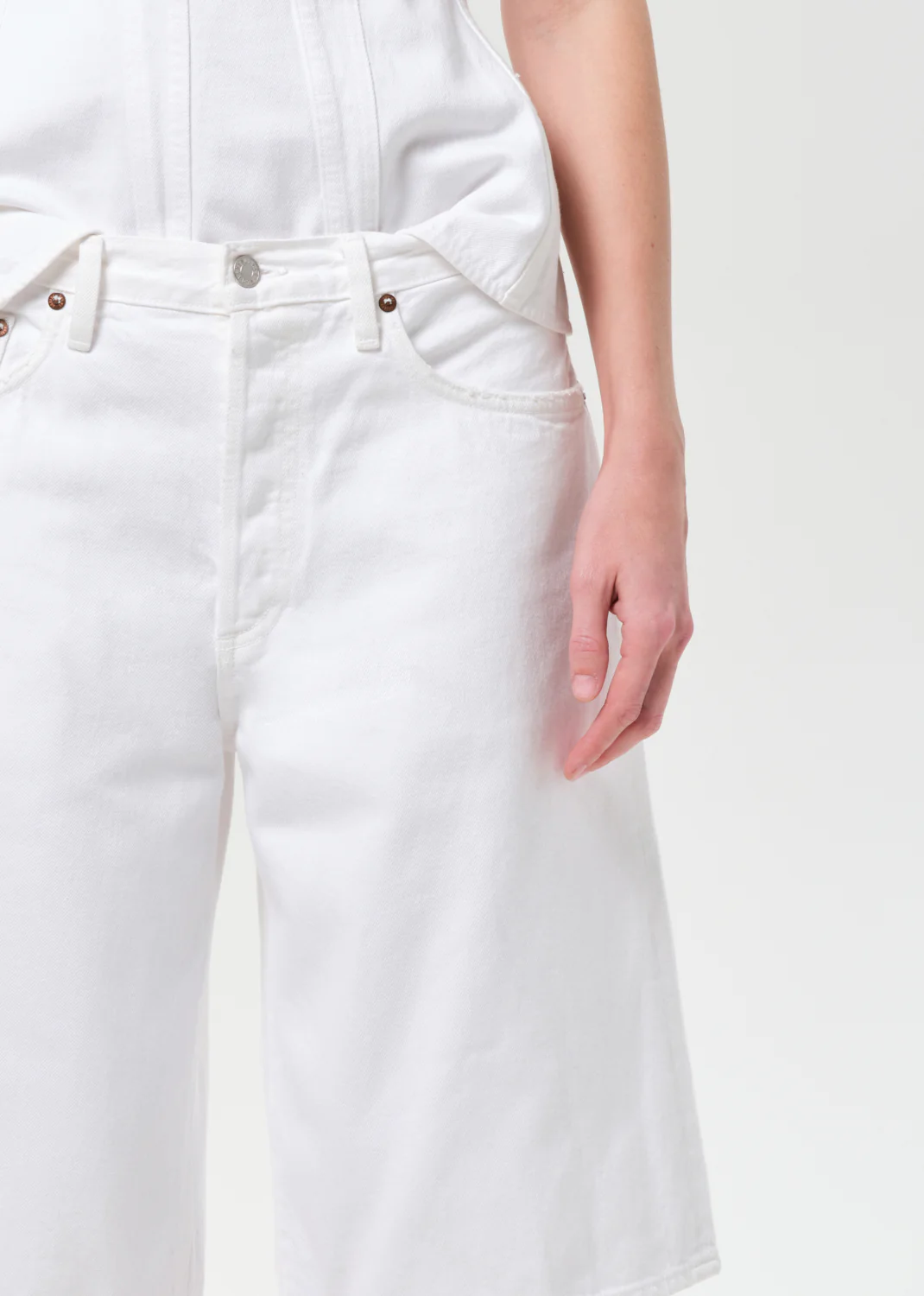 Ramona Short in Marshmallow - Image 5