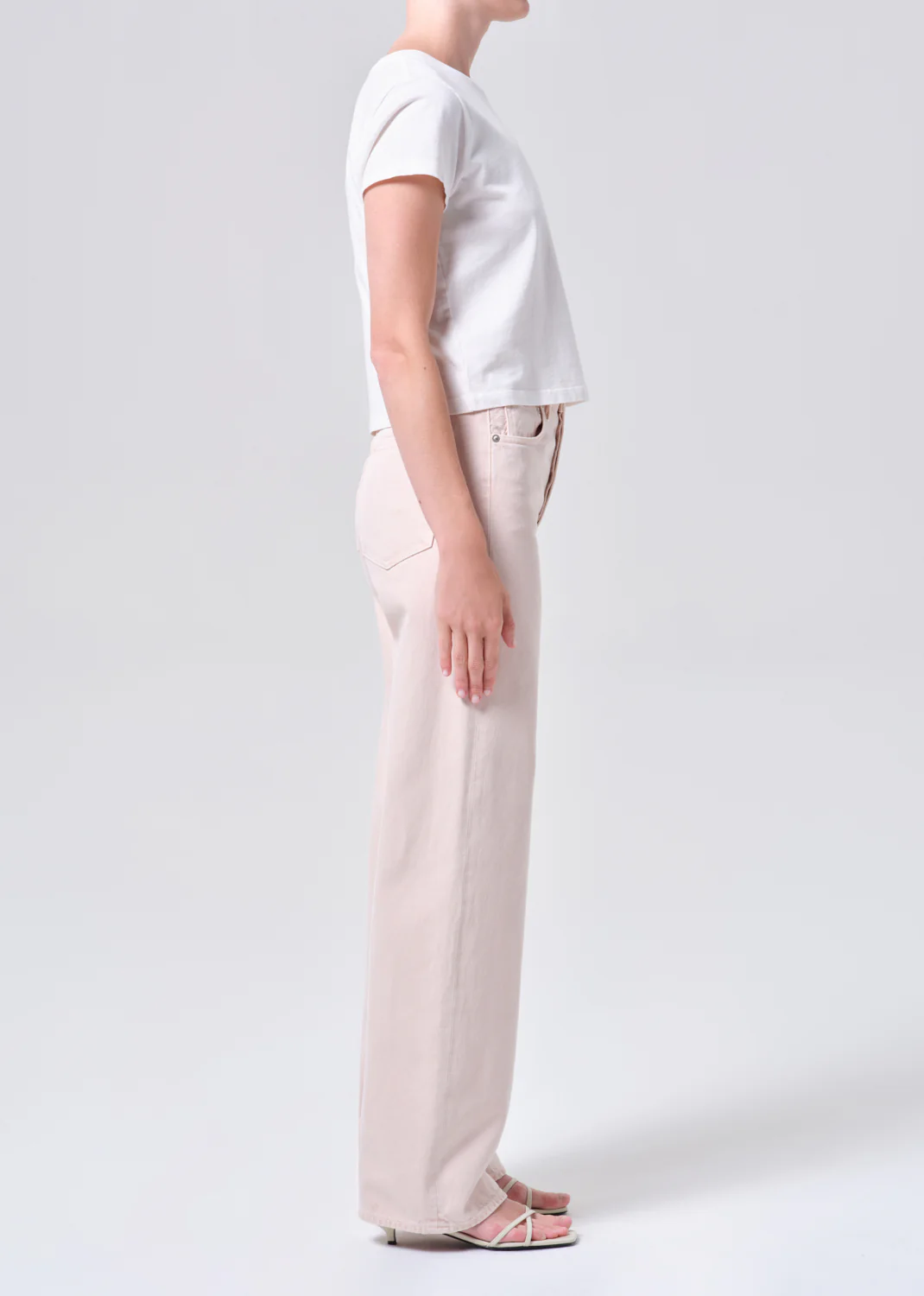 Ren Jean 32" in Foundation - Image 3