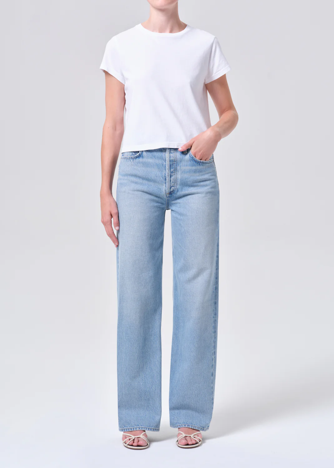 Ren Jean 32" in Orten