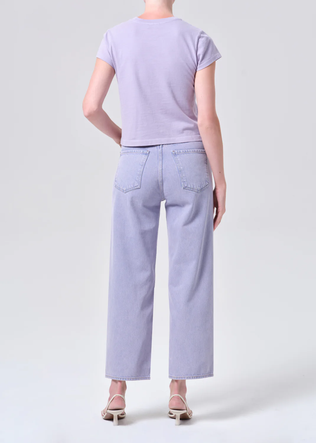 Ren Jean in Aura - Image 2