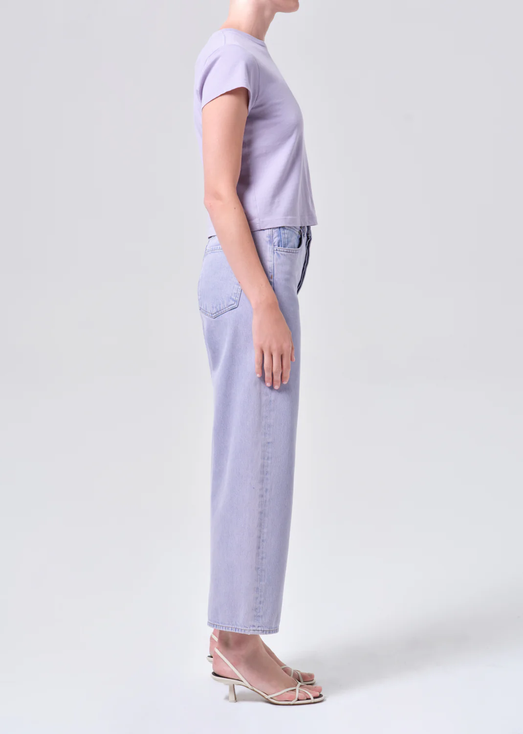Ren Jean in Aura - Image 3