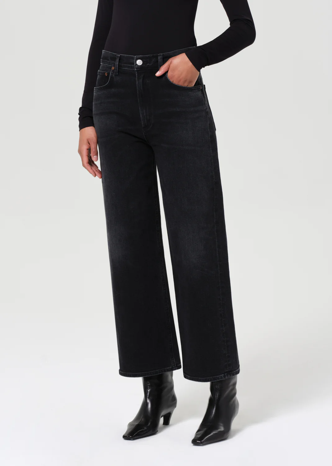 Ren Jean (Weightless Stretch) in Hush - Image 4