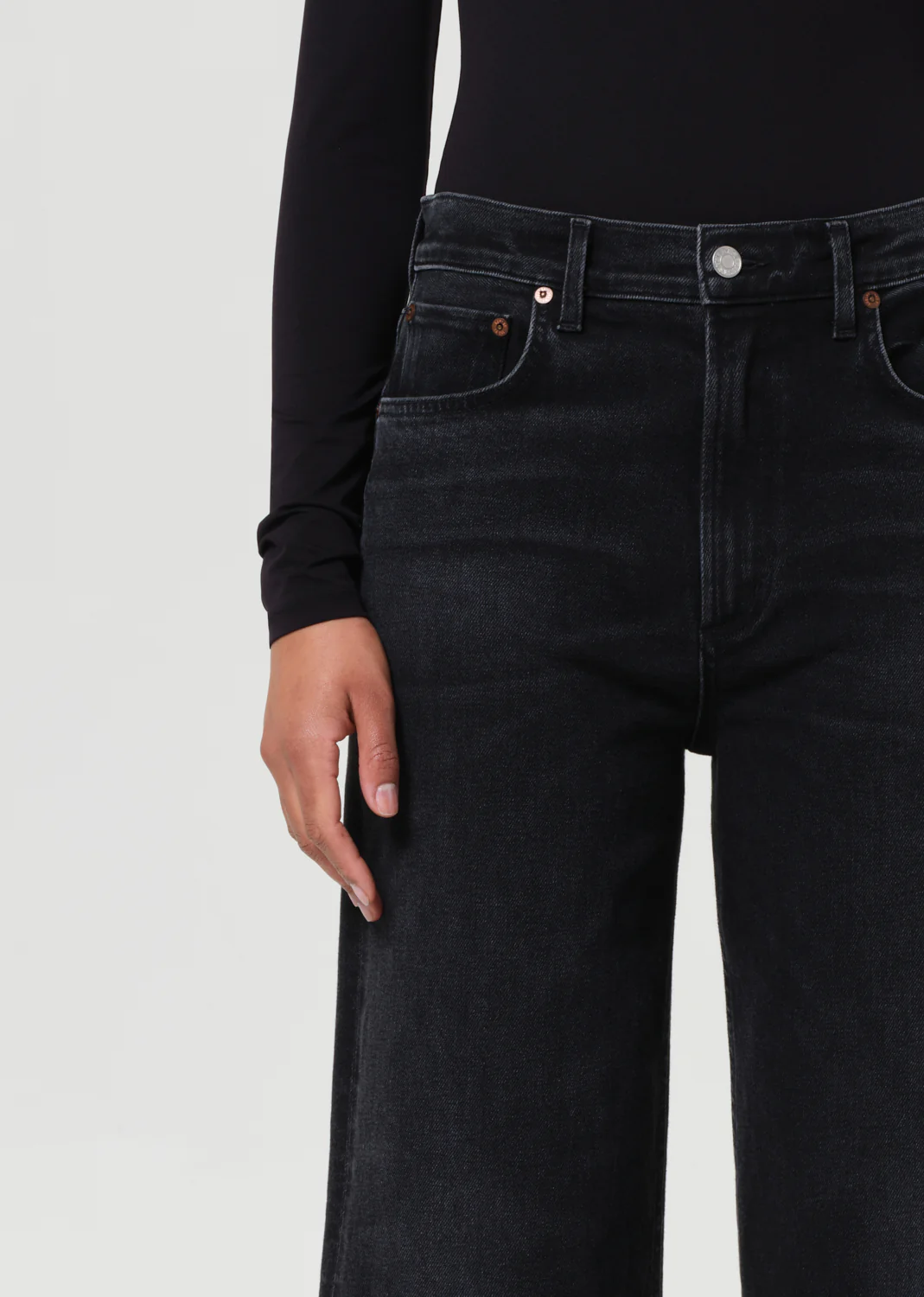 Ren Jean (Weightless Stretch) in Hush - Image 5