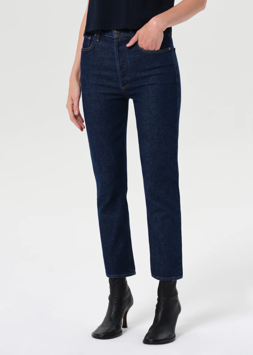 Riley High Rise Straight Crop (STRETCH) in Reissue - Image 4