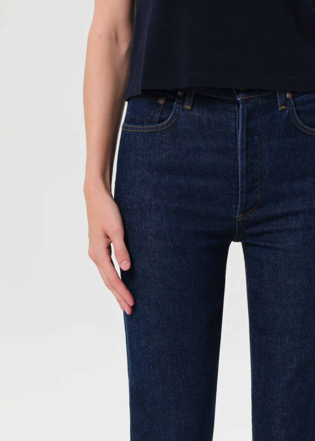 Riley High Rise Straight Crop (STRETCH) in Reissue - Image 5
