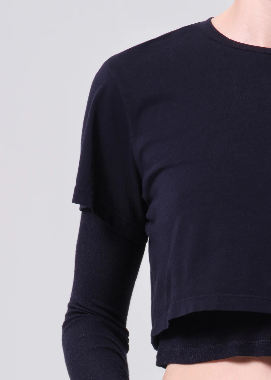 Romily Tee in Blackened Navy - Image 5