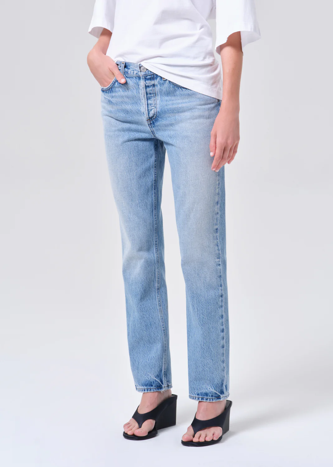Romney Jean (Weightless) in Stream - Image 4