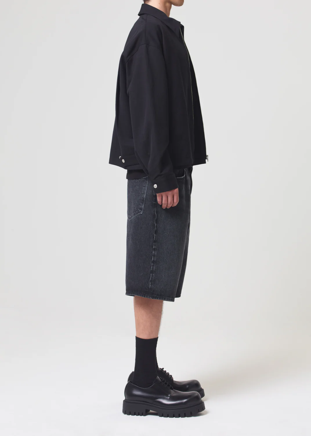 Skate Short in Paradox - Image 3