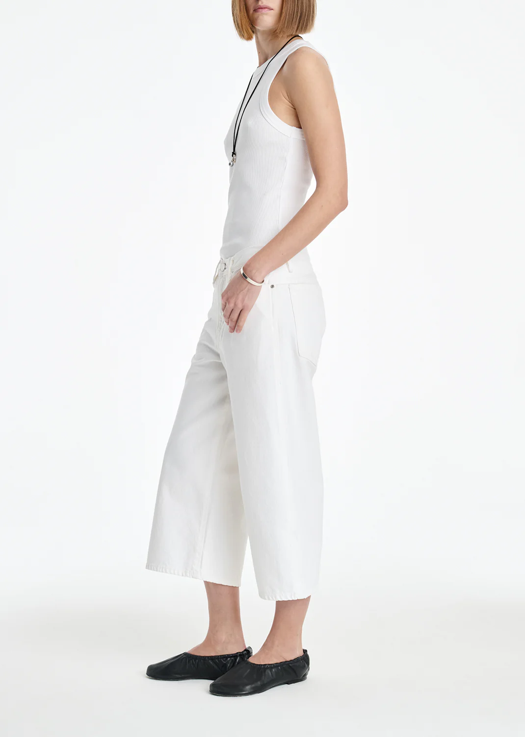 AGOLDE x MARIA MCMANUS Skater Short in White Cotton - Image 3