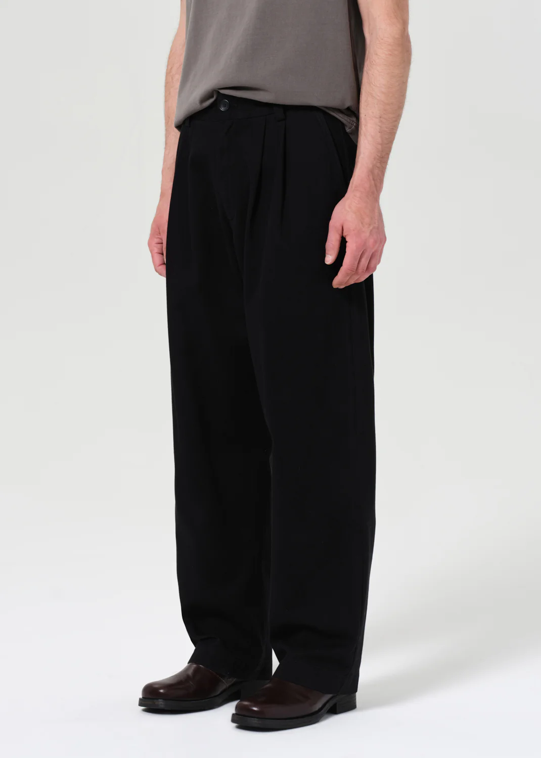 Slater Trouser in Black - Image 5
