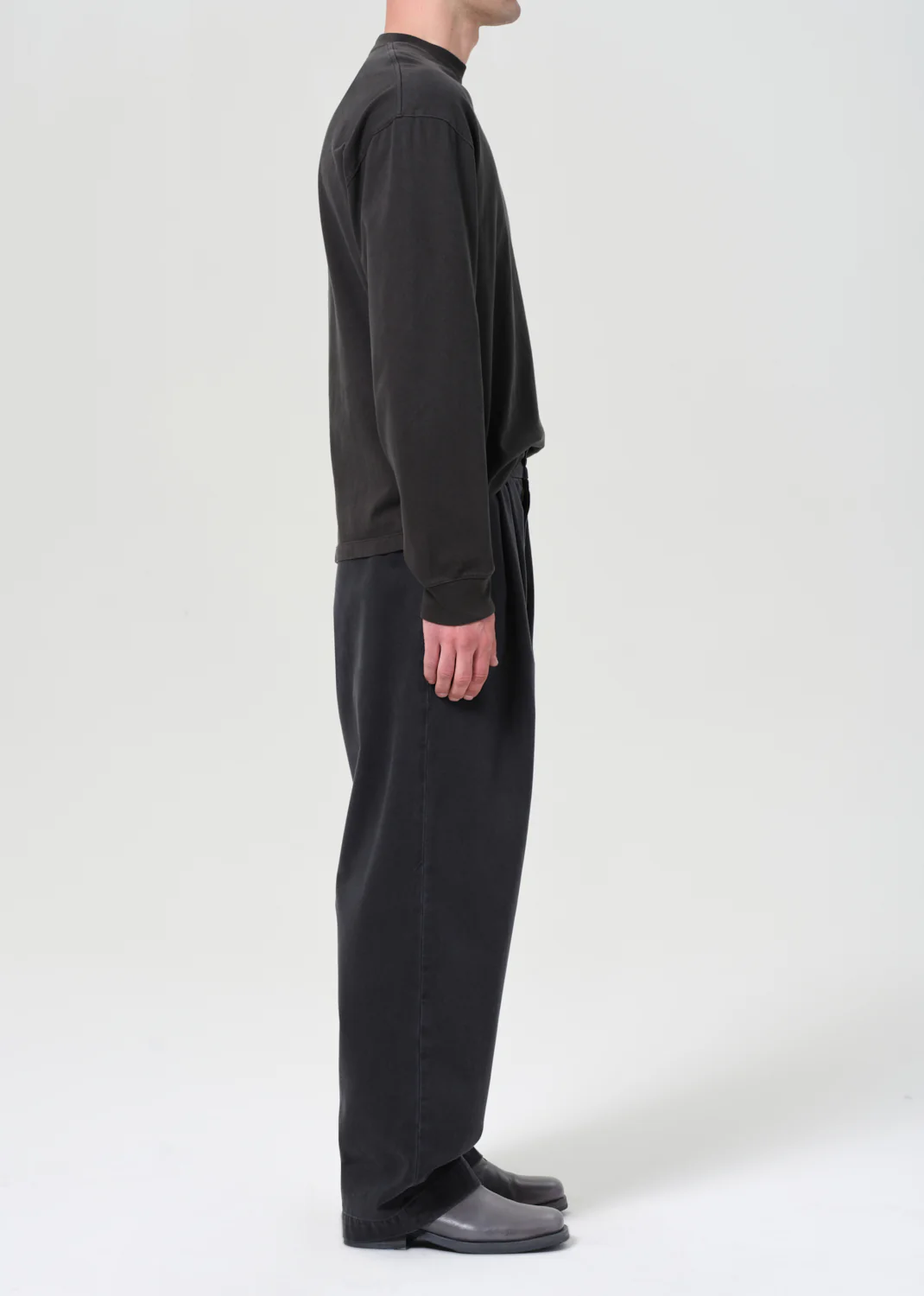 Slater Trouser in Cedar - Image 4