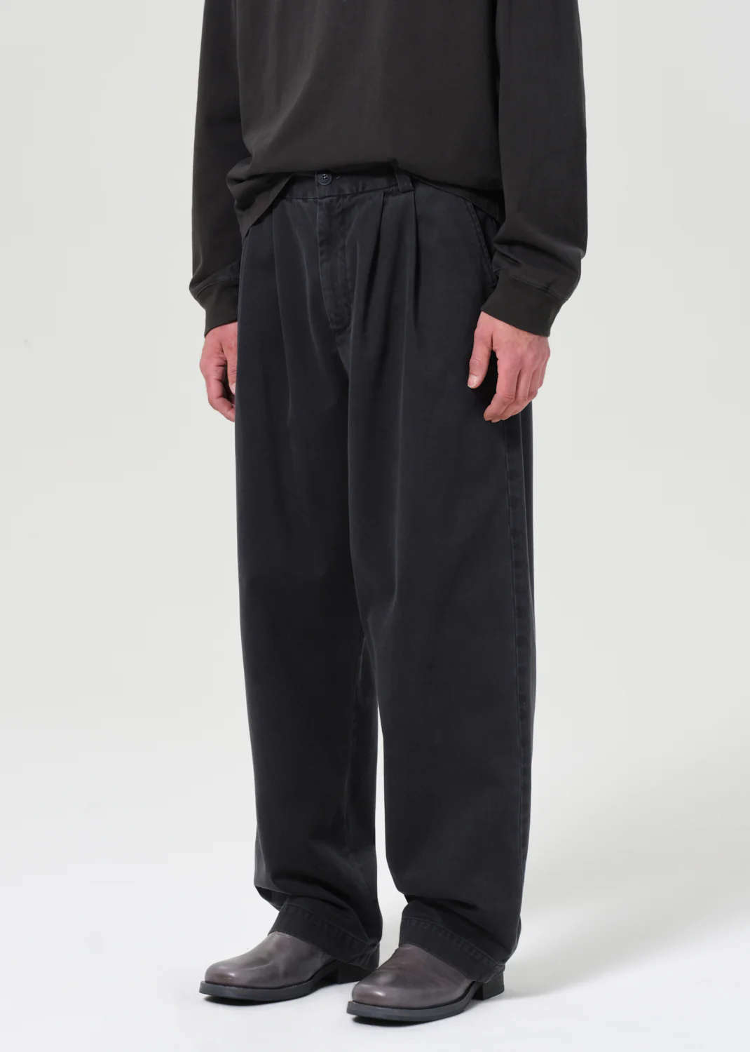 Slater Trouser in Cedar - Image 5