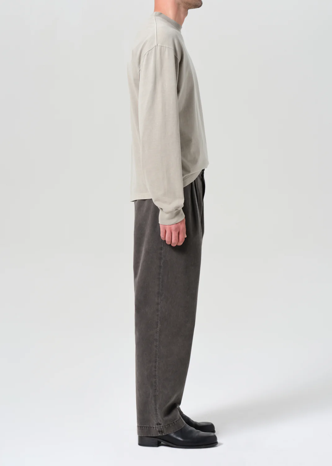 Slater Trouser in Gravel - Image 5