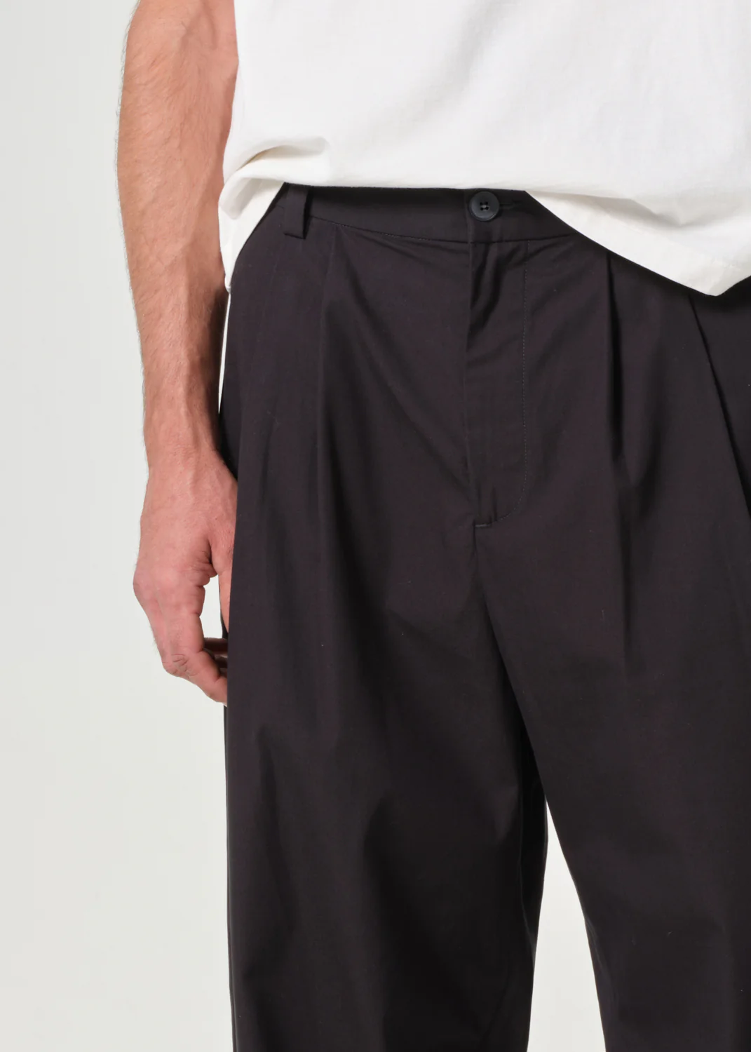 Slater Trouser in Reservoir - Image 6