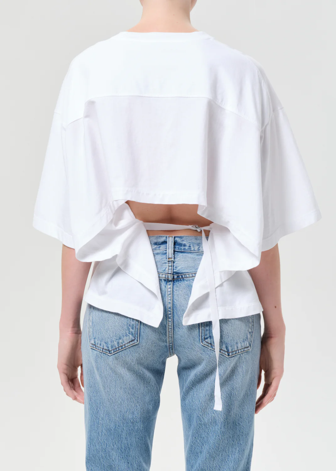 Theo T-Shirt in White - Image 2