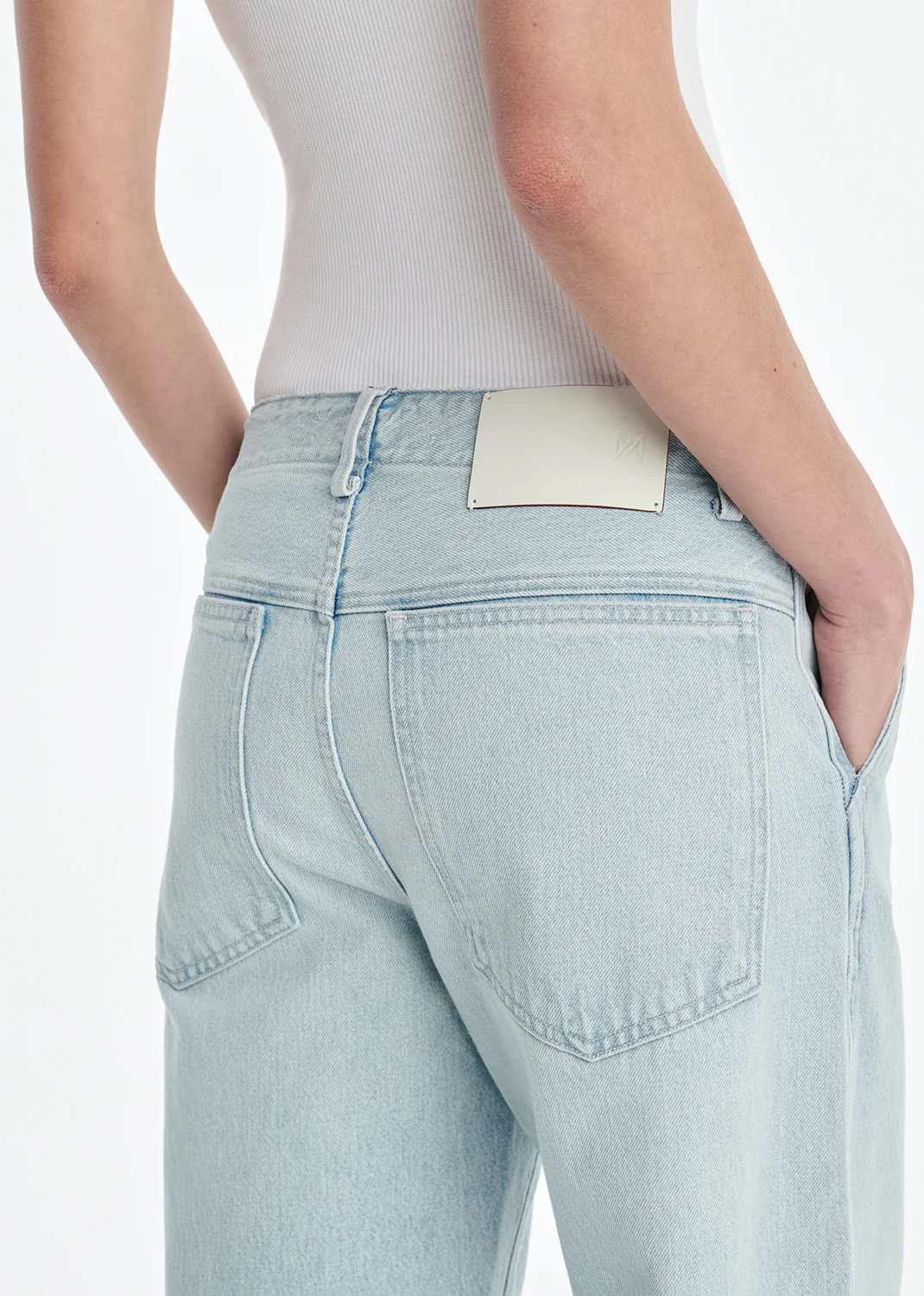 AGOLDE x MARIA MCMANUS Trouser Wide Leg Jean in Washed Pale Indigo - Image 6