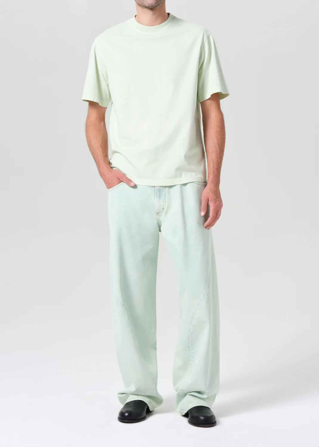 Twist Front Curve Jean in Reform - Image 3