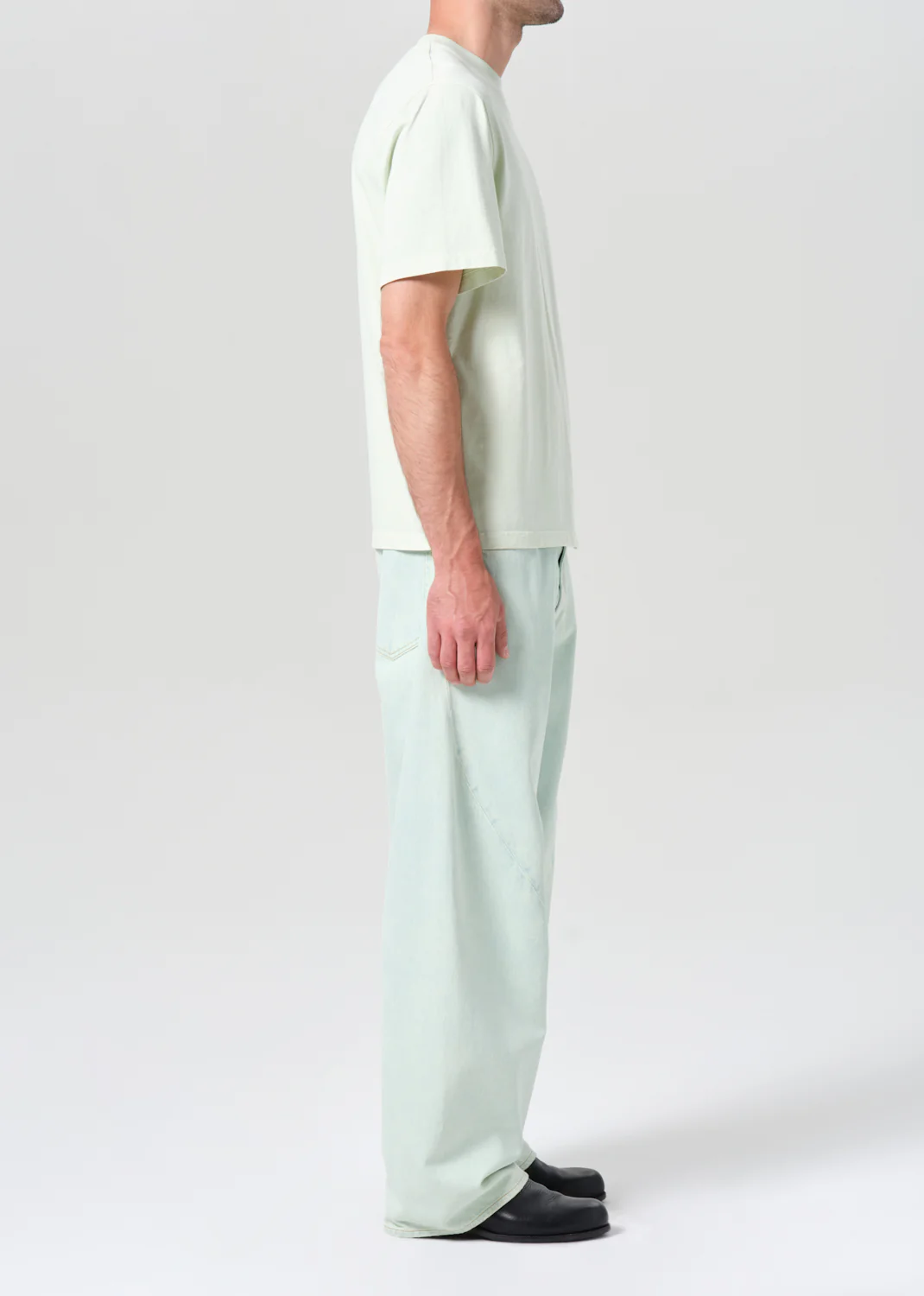 Twist Front Curve Jean in Reform - Image 5