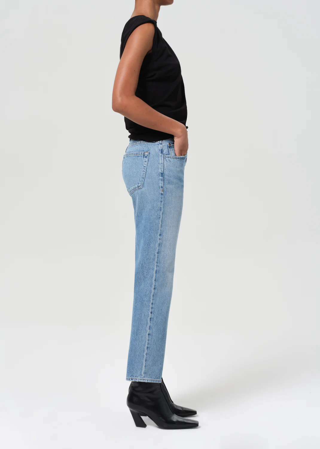Valen Jean (Weightless) in Device - Image 3